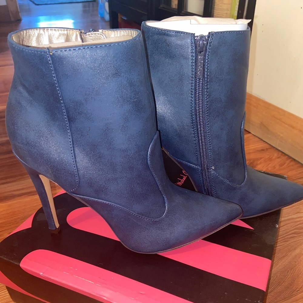 Brand New Blue Michael Antonio Ankle Booties